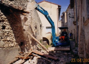 Demolizioni speciali Abruzzo: Fagnano Alto - Vallecupa e Ripa 4