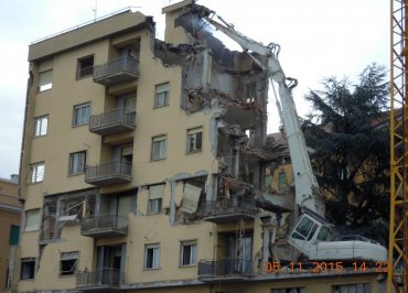 Demolizione edile L'Aquila: Via Castiglione 14