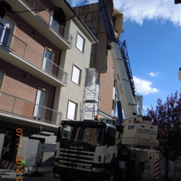 Demolizione Edile - L'Aquila: Via dei Giardini 1