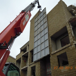 Demolizione edile - L'Aquila: Pettina (Via Basile) 1