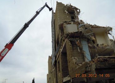 Demolizione edile - L'Aquila: Pettina (Via Basile) 4