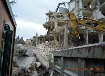 Demolizione edile - L'Aquila: Pettina (Via Basile) 6