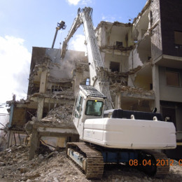 Demolizione edile - L'Aquila: Pettina (Via Basile) 4