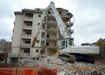 Demolizione speciale - L'Aquila: Palazzina Marinelli 2
