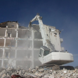 Demolizione speciale - L'Aquila: Palazzina Marinelli 4