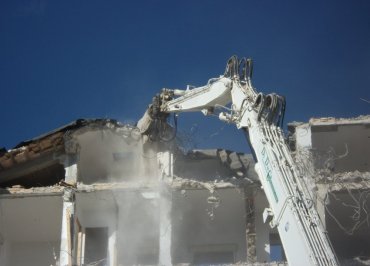 Demolizione speciale - L'Aquila: Palazzina Marinelli 12