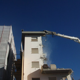 Demolizione speciale - L'Aquila: Palazzina Marinelli 1