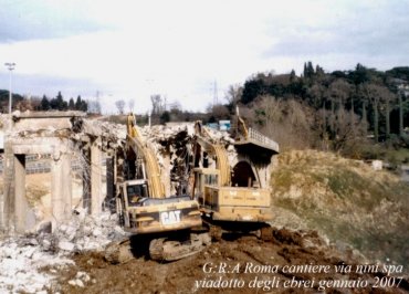 Demolizione edile Cavalcavia G.R.A. 13