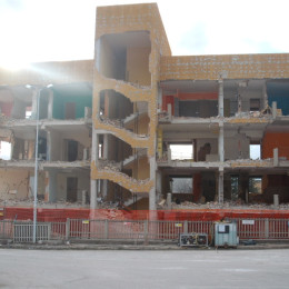 Demolizione edile L'Aquila: Pettino (Demolizione Condominio) 1