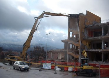 Demolizione edile L'Aquila: Pettino (Demolizione Condominio) 9