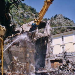 Demolizioni edili Frosinone - Sora: Cinema Capitol 3