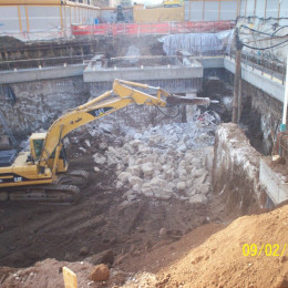 Demolizioni edili - Linea C Metro Roma - S.Giovanni 1