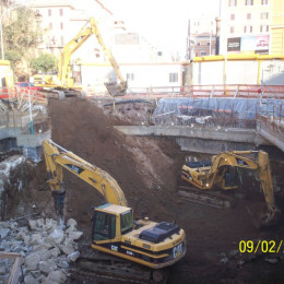 Demolizioni edili - Linea C Metro Roma - S.Giovanni 1