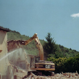 Demolizioni edili Abruzzo - Fagnano Alto 2009 2
