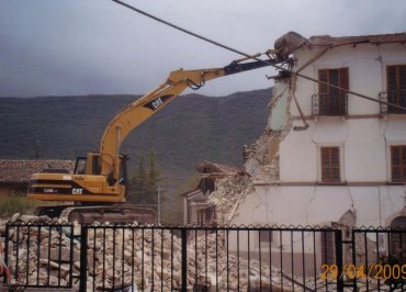 Demolizioni speciali Abruzzo: Fagnano Alto - Vallecupa e Ripa 3