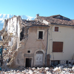 Demolizioni speciali Abruzzo: Poggio Picenze - via Palombaia 4