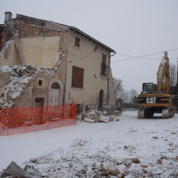 Demolizioni speciali Abruzzo: Poggio Picenze - via Palombaia 1
