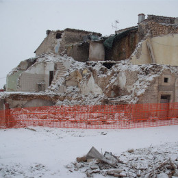 Demolizioni speciali Abruzzo: Poggio Picenze - via Palombaia 4