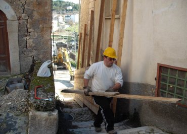 Demolizione fabbricato Abruzzo: Poggio Picenze 3