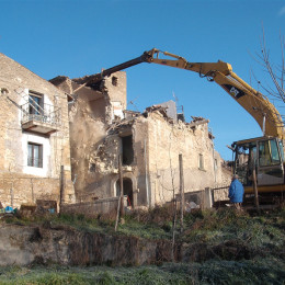 Demolizione fabbricato Abruzzo: Poggio Picenze 4