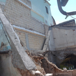 Demolizioni edili Pizzoli: Sisma 2009 (Abruzzo) 1