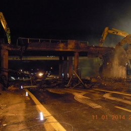 Demolizione edile notturna Napoli-Salerno: cavalcavia Autostrada A3 2