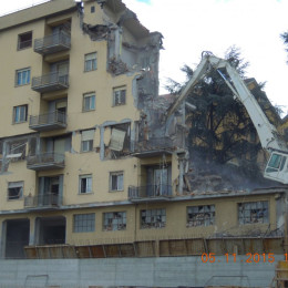 Demolizione edile L'Aquila: Via Castiglione 3