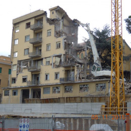 Demolizione edile L'Aquila: Via Castiglione 4