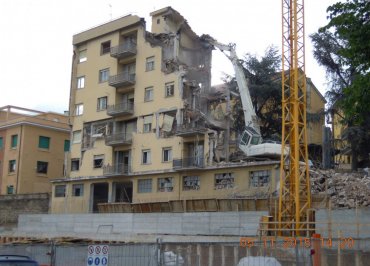Demolizione edile L'Aquila: Via Castiglione 12