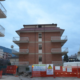 Demolizione edile - L'Aquila: Via degli Orsini 1