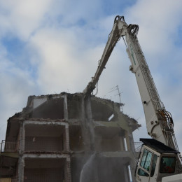 Demolizione edile - L'Aquila: Via degli Orsini 3