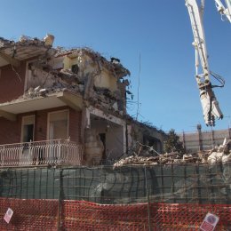 Demolizione edile - L'Aquila: Via degli Orsini 3