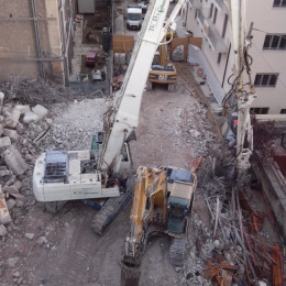 Demolizione Edile - L'Aquila: Via dei Giardini 3