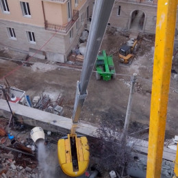 Demolizione Edile - L'Aquila: Via dei Giardini 3