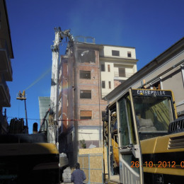 Demolizione Edile - L'Aquila: Via dei Giardini 1